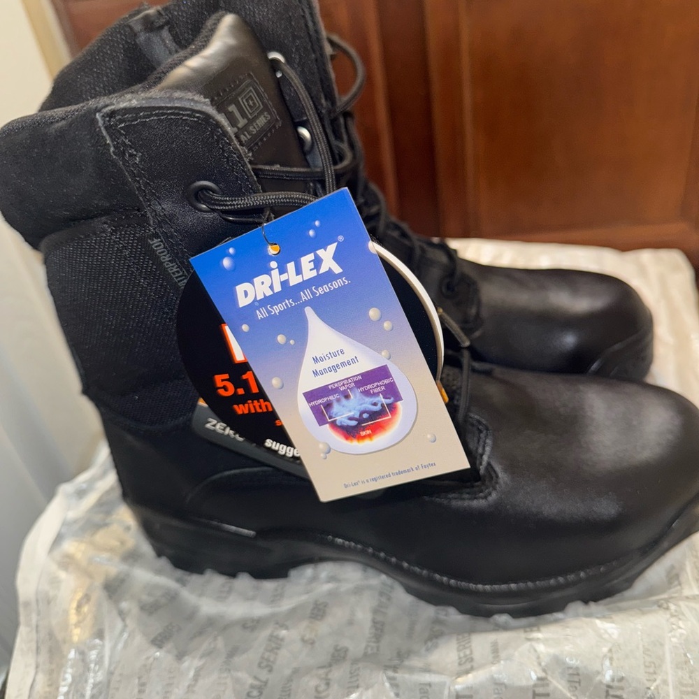 5.11 Tactical Black Combat Boots Rugged Design - Picture 4 of 8